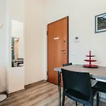 Al 13 - Lakeside Leisure & Business * Stresa