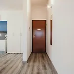 Apartamento Al 13 - Lakeside Leisure & Business *