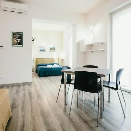 Apartamento Al 13 - Lakeside Leisure & Business *