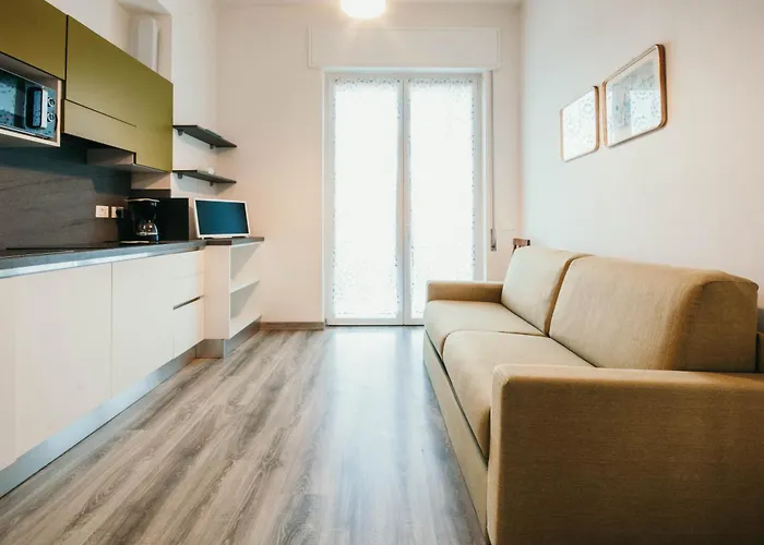 Al 13 - Lakeside Leisure & Business Apartamento