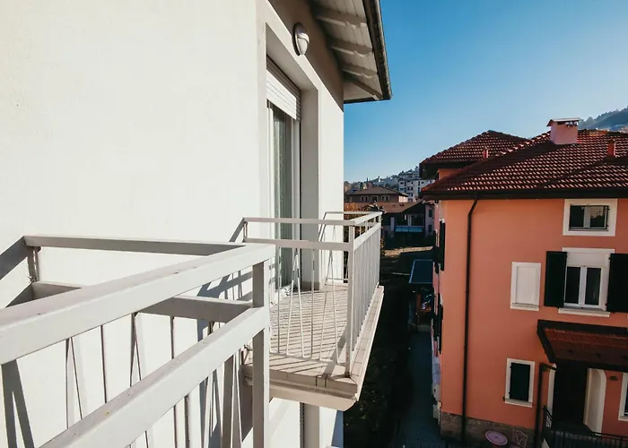 Al 13 - Lakeside Leisure & Business Apartamento