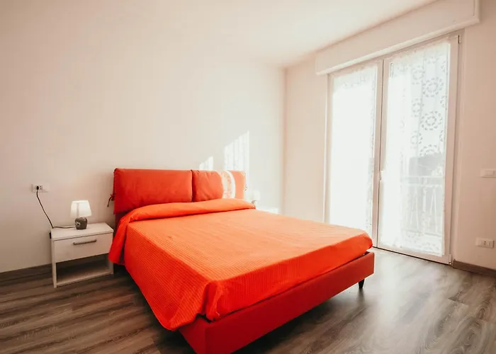 Al 13 - Lakeside Leisure & Business Stresa