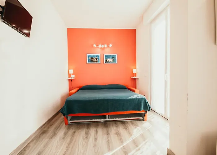 Al 13 - Lakeside Leisure & Business Apartamento